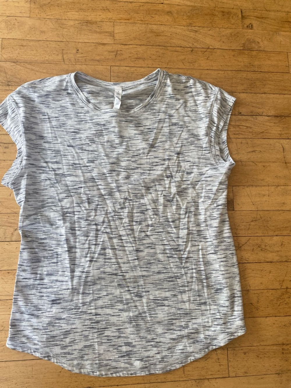 Lulu lemon  cap sleeve t shirt. Size 8. Great condition.